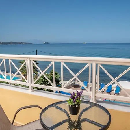 Nefeli - Living By The Sea Отель