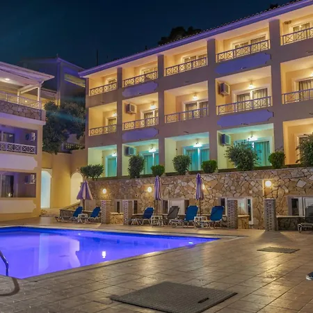 Nefeli - Living By The Sea Hotel