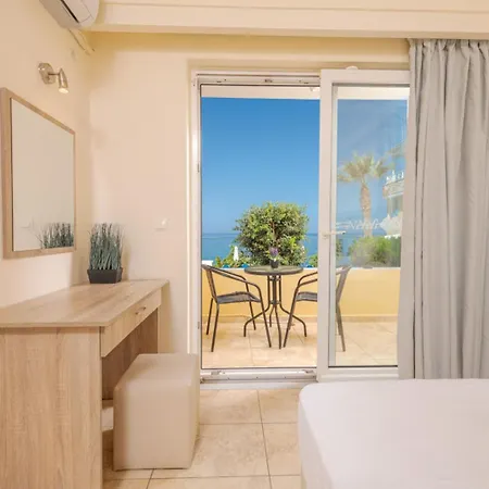 Nefeli - Living By The Sea Hotel